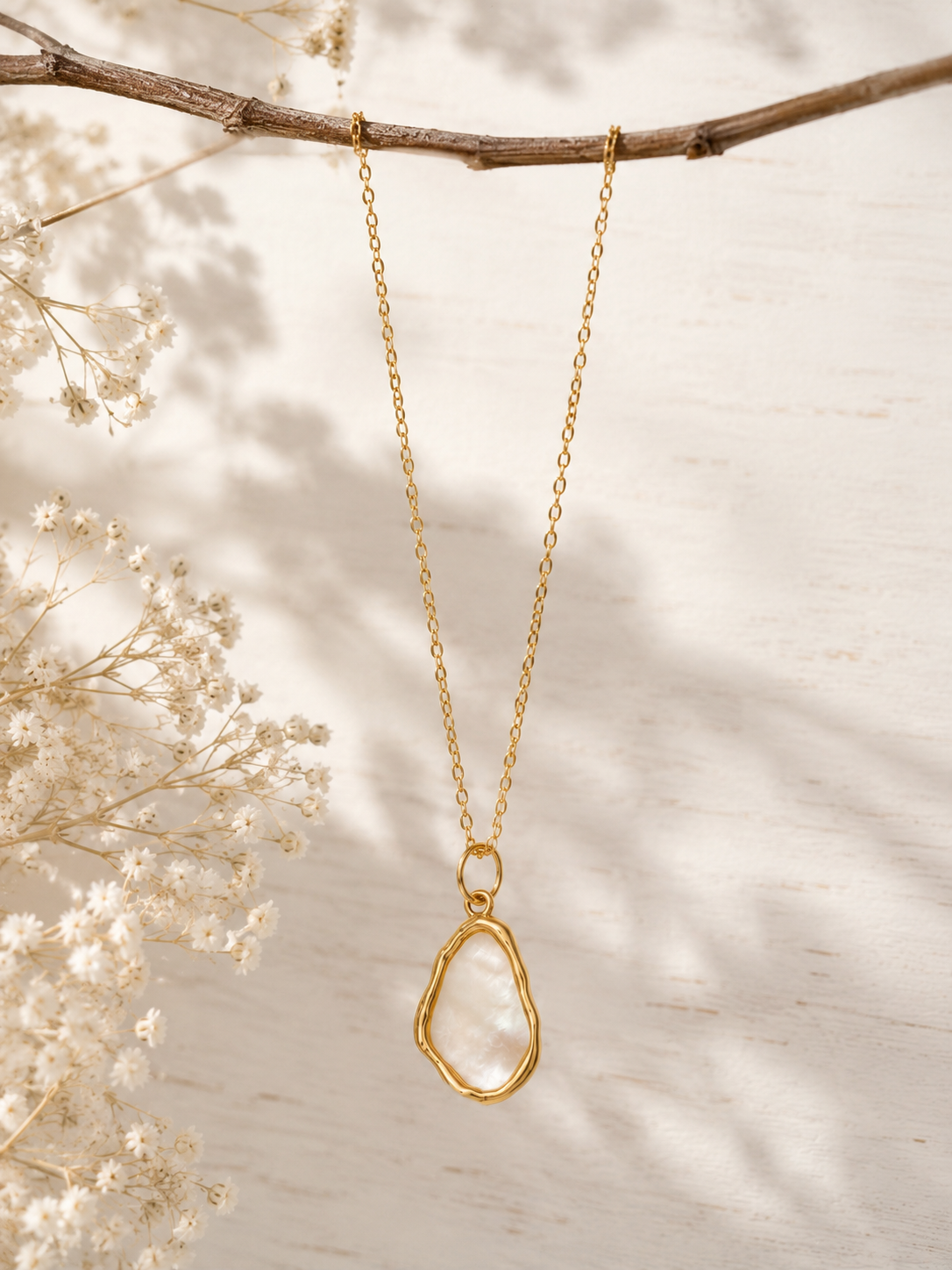 Mother-of-Pearl Necklace