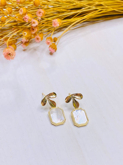Demi Earrings