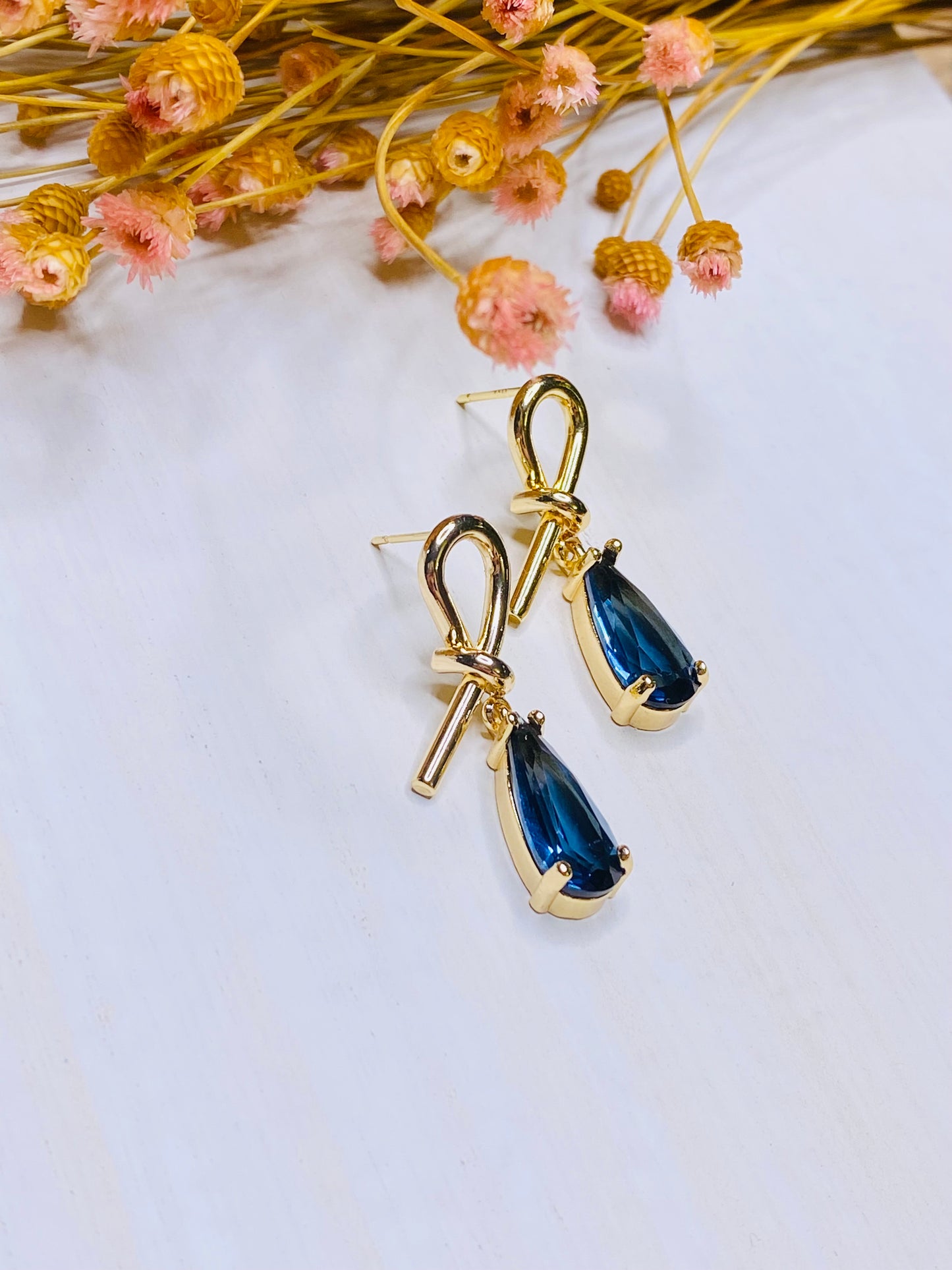 Calla Earrings Collection