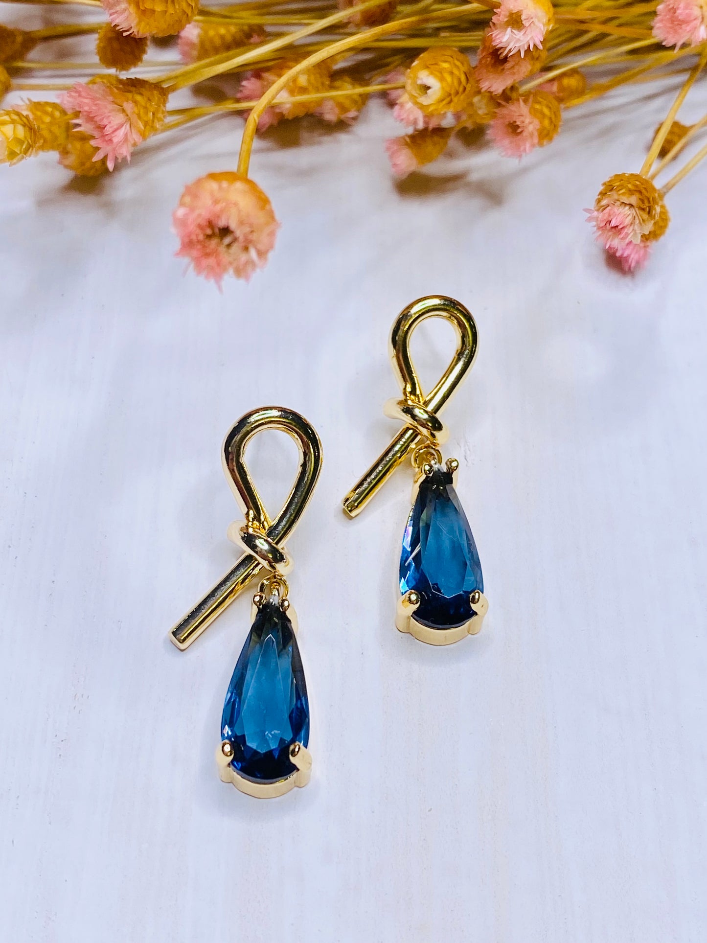 Calla Earrings Collection